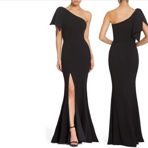 Dress The Population Georgina One Shoulder Crepe Gown
